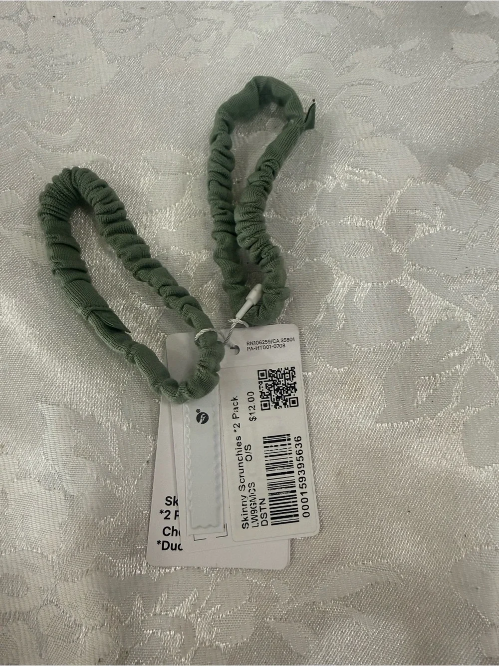 lululemon athletica six skinny